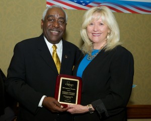 Aubry Stone, president and CEO of the California Black Chamber of Commerce presents a “Bridge Builder” award to Assemblywoman Connie Conway at the organization’s annual legislative reception in Sacramento. Photo by Christian Koszka, Assembly Republican Caucus.