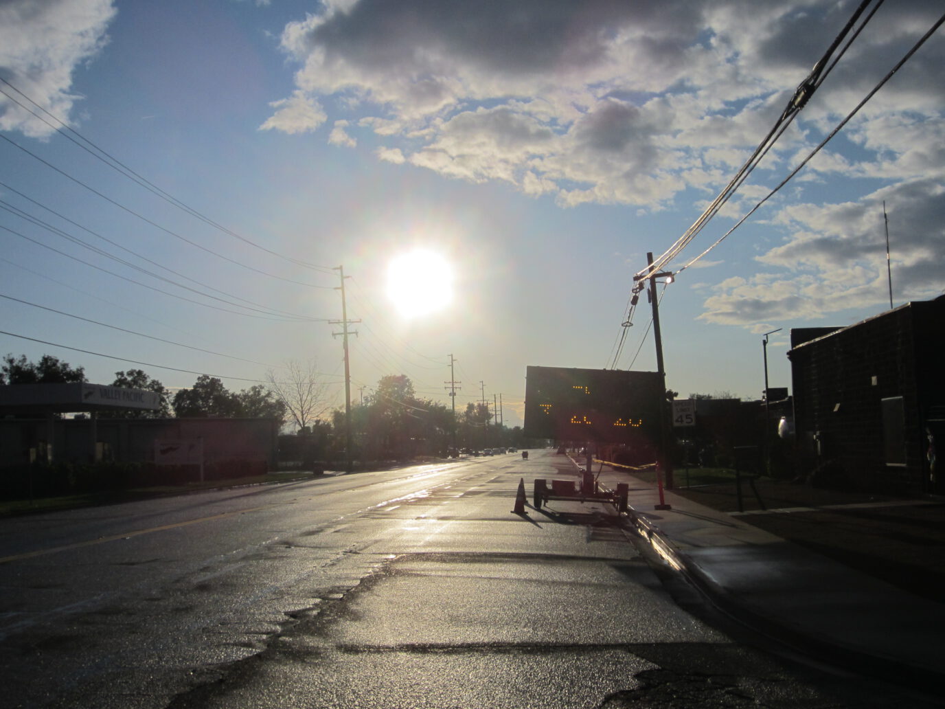 Visalia installs dangerous stop sign Valley Voice